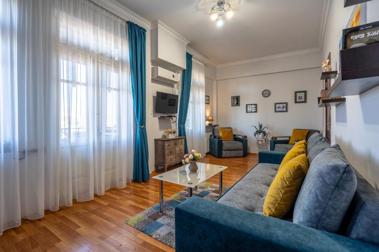 Golden View Apartment Tbilisi Zewnętrze zdjęcie